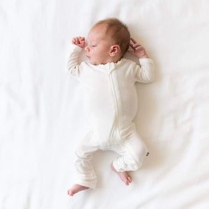Kyte Baby | Zippered Romper in Cloud
